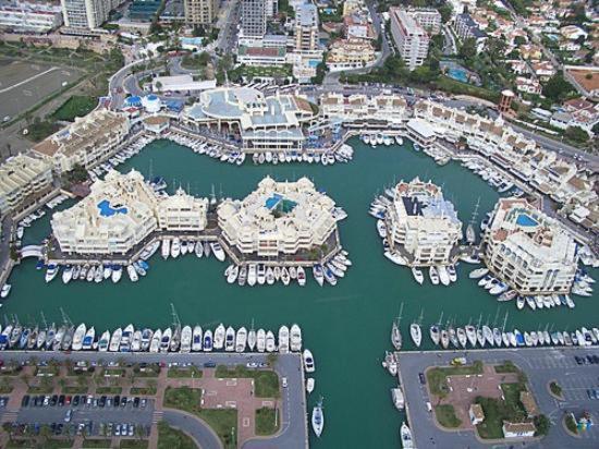 Suite Ron In Marina 2 People Puerto Deportivo Бенальмадена Екстер'єр фото
